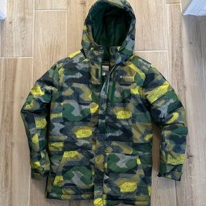 Boys Columbia Snow/Ski coat sz M